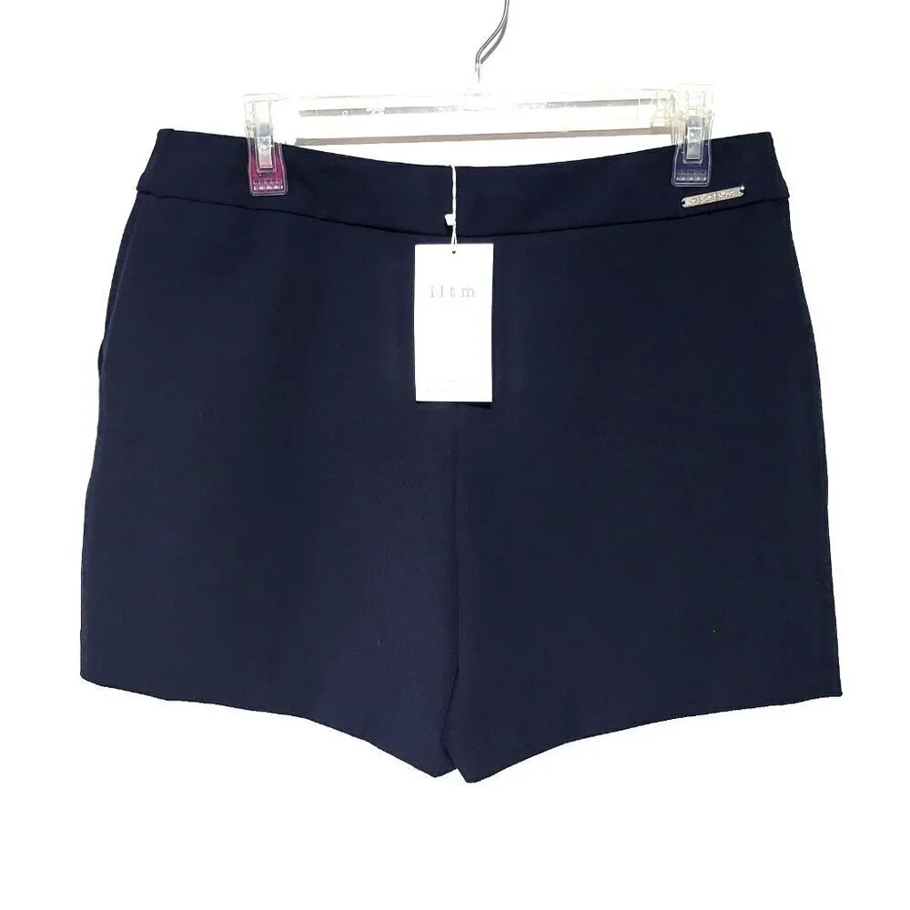 I Love Tyler Madison Shorts Large NWT Women Navy Blue Stretch Pockets